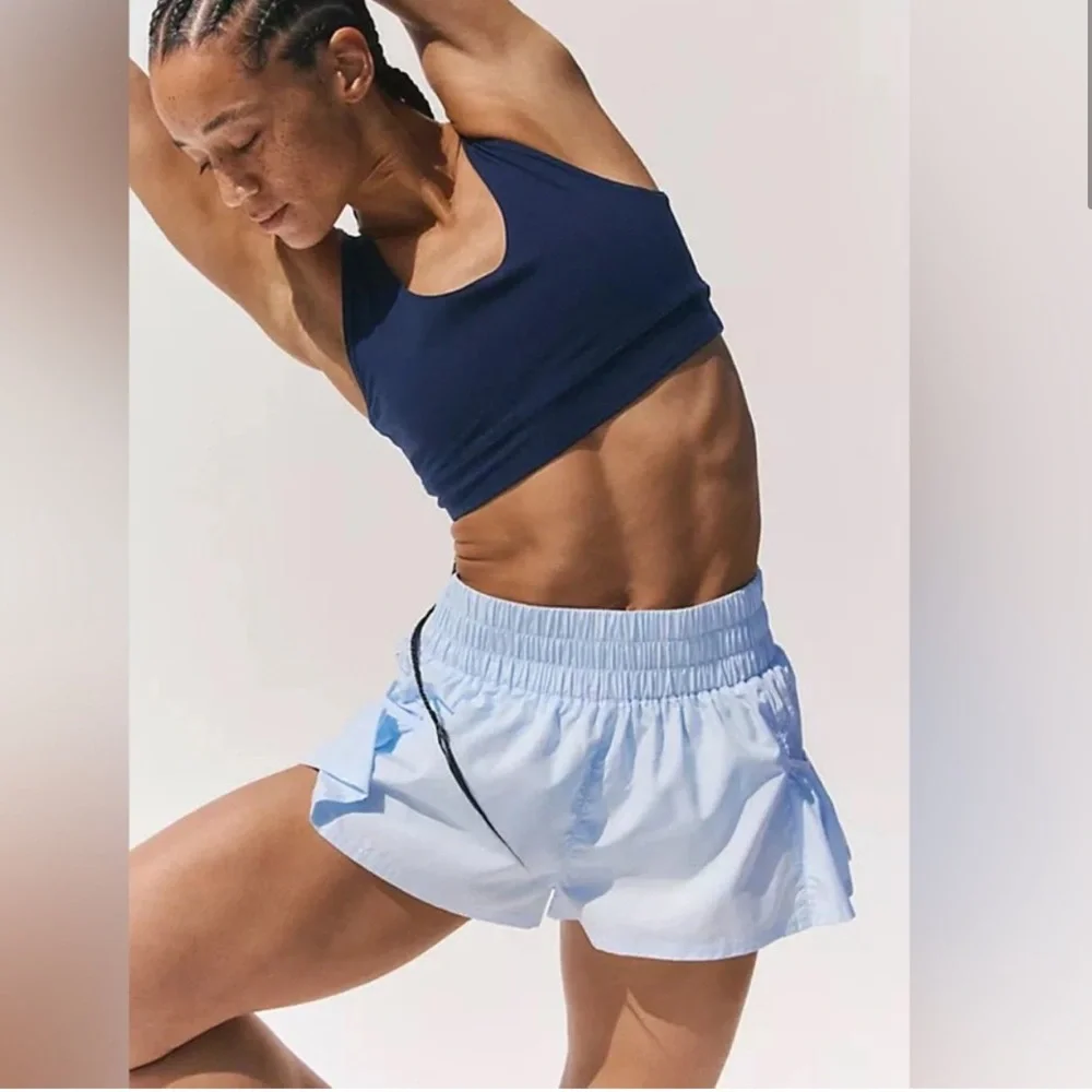 FREE PEOPLE MOVEMENT Get Your Flirt On Short baseline blue - Picture 2 of 8